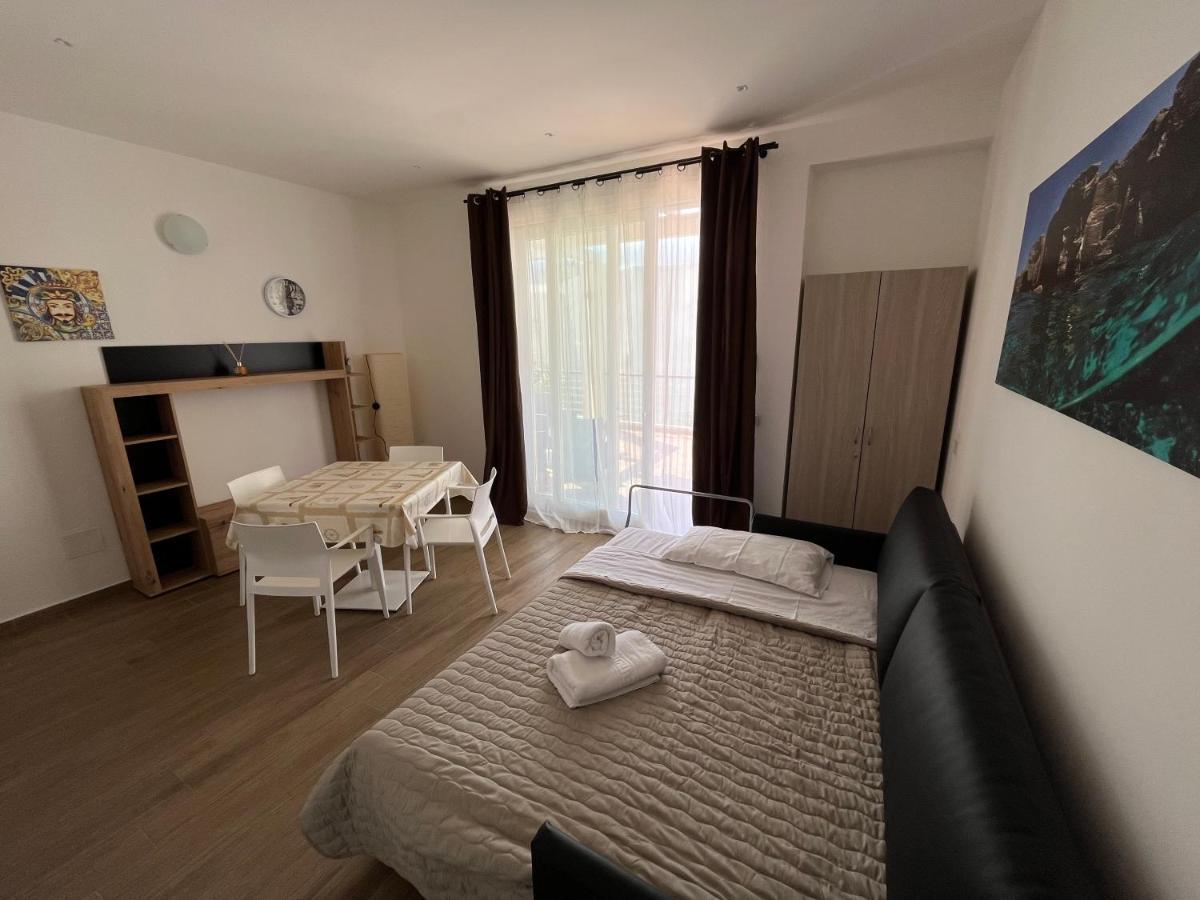 Tra Le Nuvole Appartement Favignana Buitenkant foto