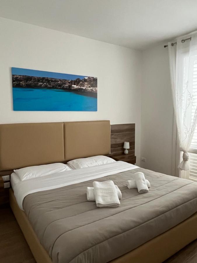 Tra Le Nuvole Appartement Favignana Buitenkant foto